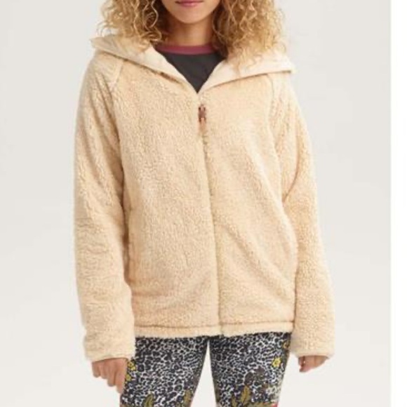 Burton Jackets & Blazers - Burton Women's Tan Cream Teddy Jacket Womens Med EUC Sherpa